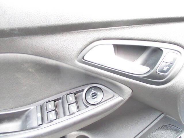 used 2016 Ford Focus car, priced at $8,995