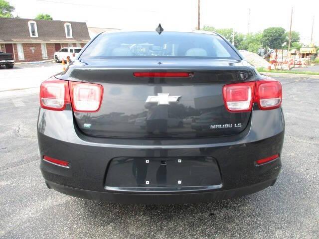 used 2015 Chevrolet Malibu car, priced at $13,995