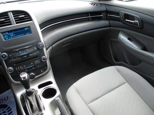 used 2015 Chevrolet Malibu car, priced at $13,995