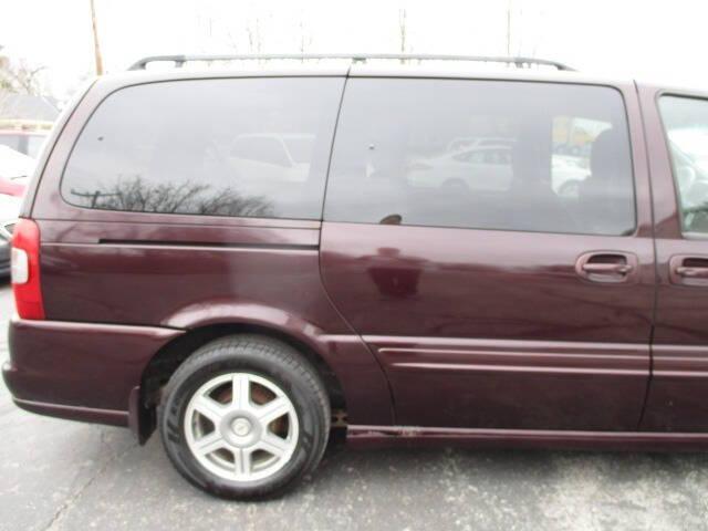 used 2004 Oldsmobile Silhouette car, priced at $5,000