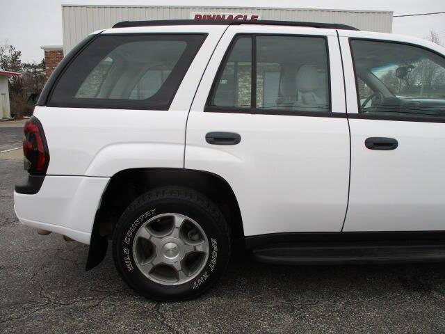 used 2008 Chevrolet TrailBlazer car, priced at $10,000