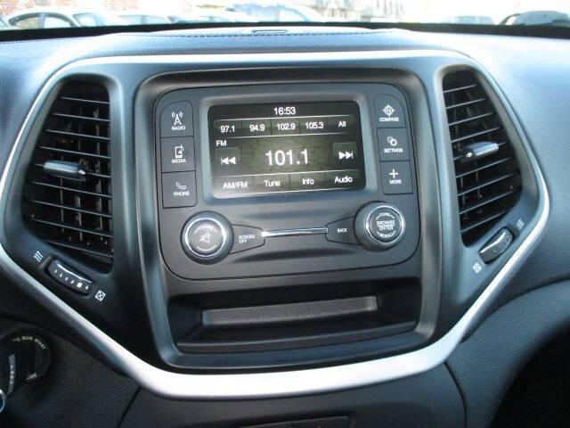 used 2016 Jeep Cherokee car, priced at $15,995