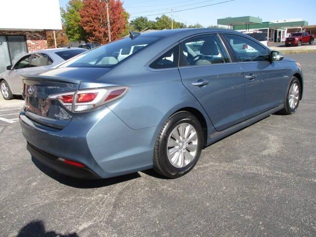 used 2016 Hyundai Sonata Hybrid car, priced at $13,995