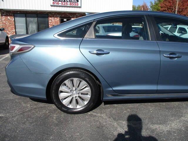 used 2016 Hyundai Sonata Hybrid car, priced at $13,995