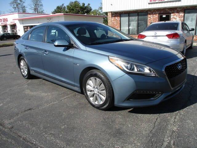 used 2016 Hyundai Sonata Hybrid car, priced at $13,995