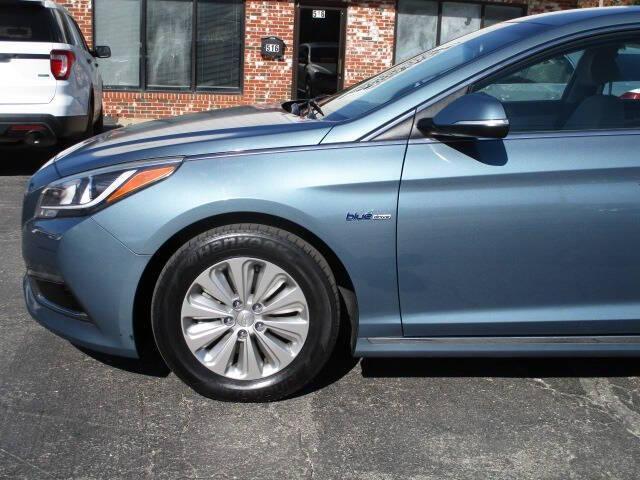 used 2016 Hyundai Sonata Hybrid car, priced at $13,995