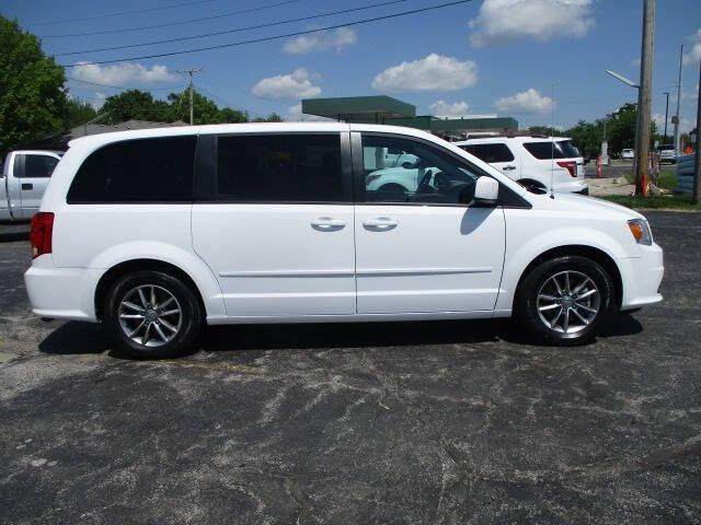 used 2016 Dodge Grand Caravan car, priced at $18,995