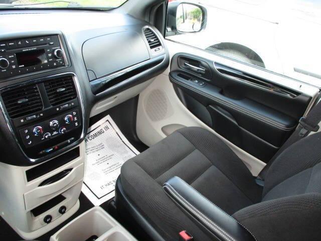 used 2016 Dodge Grand Caravan car, priced at $18,995