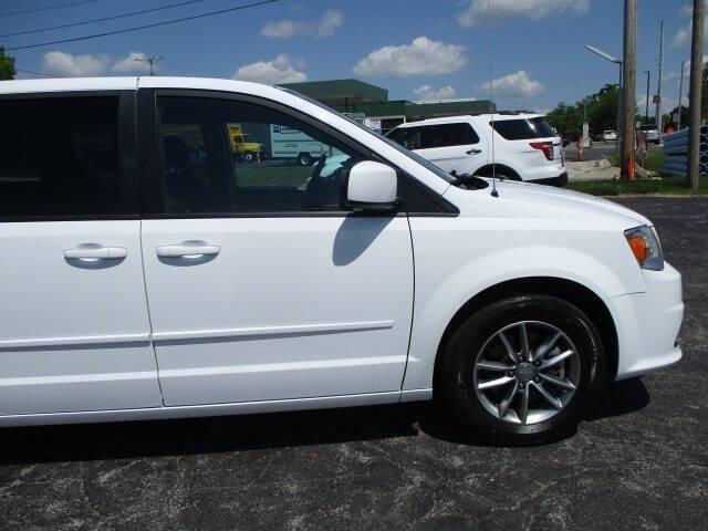 used 2016 Dodge Grand Caravan car, priced at $18,995