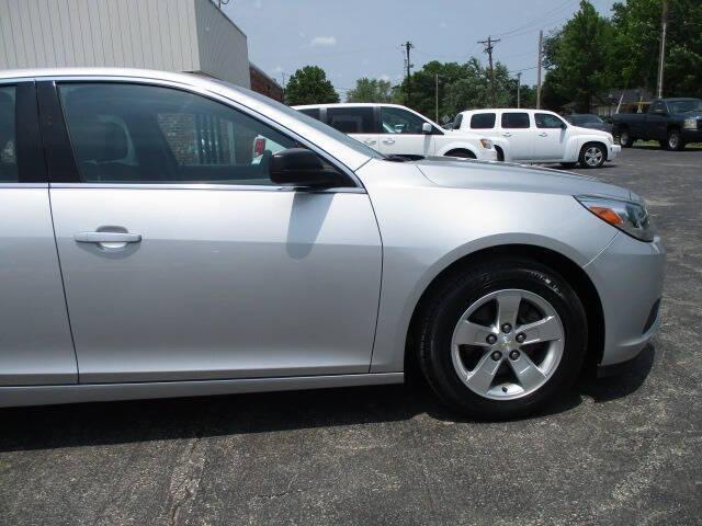 used 2015 Chevrolet Malibu car, priced at $11,995