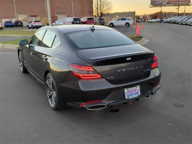 new 2025 Genesis G70 car, priced at $59,450