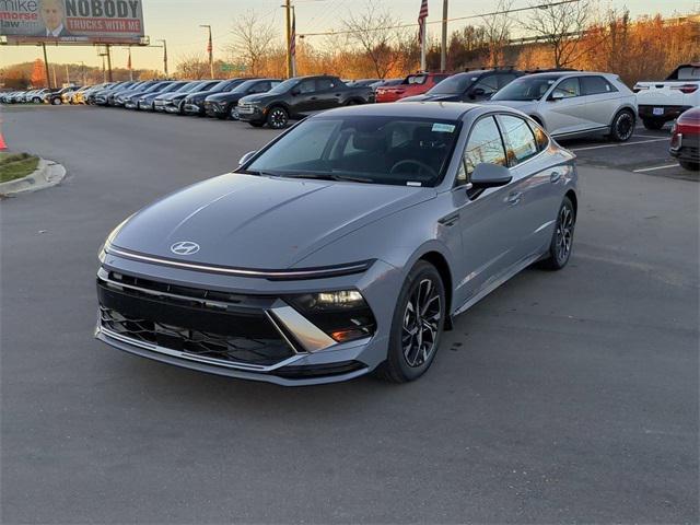 new 2025 Hyundai Sonata car, priced at $30,970