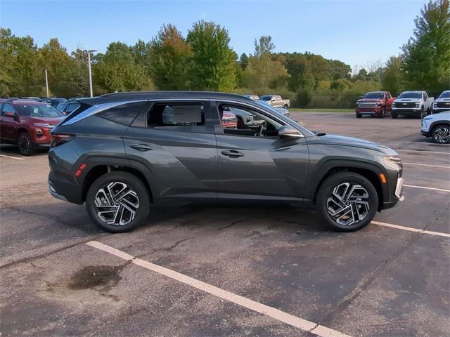 new 2025 Hyundai Tucson Hybrid car, priced at $42,340