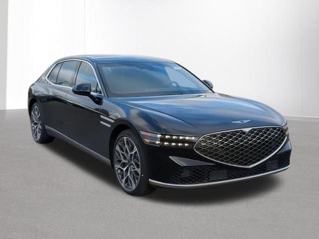 new 2025 Genesis G90 car, priced at $102,035