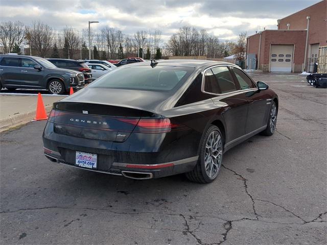 new 2025 Genesis G90 car, priced at $102,035