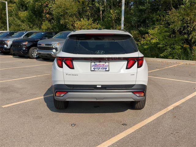 new 2025 Hyundai Tucson car, priced at $34,215