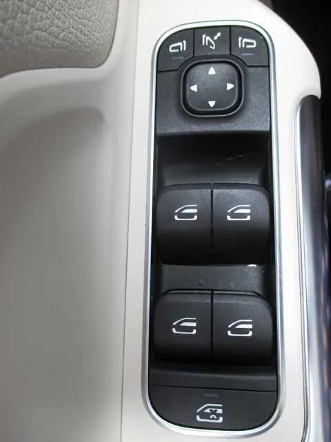 used 2021 Mercedes-Benz GLA 250 car, priced at $24,968