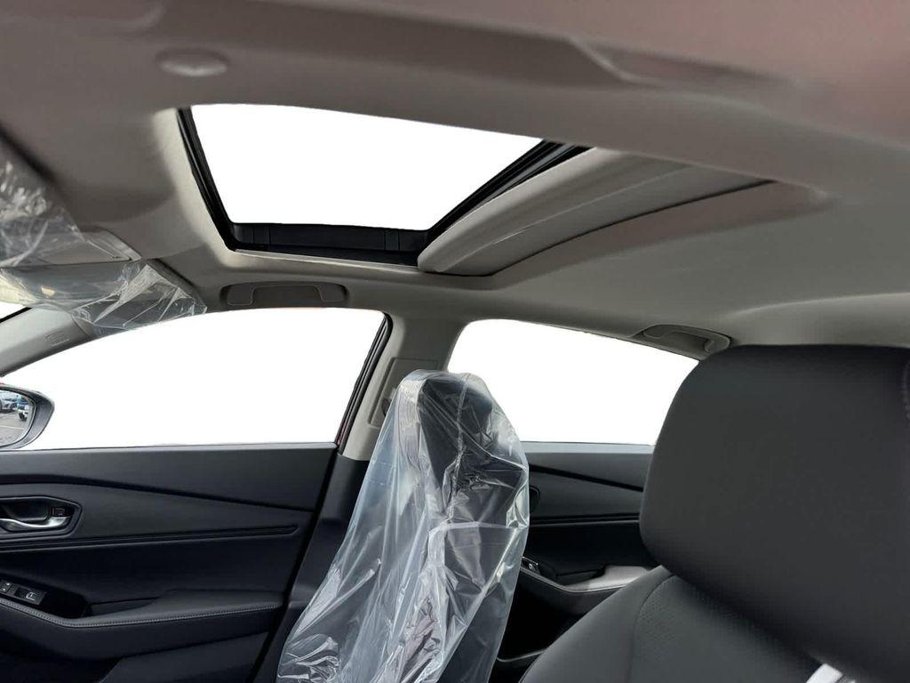 new 2025 Honda Accord Hybrid car, priced at $40,495