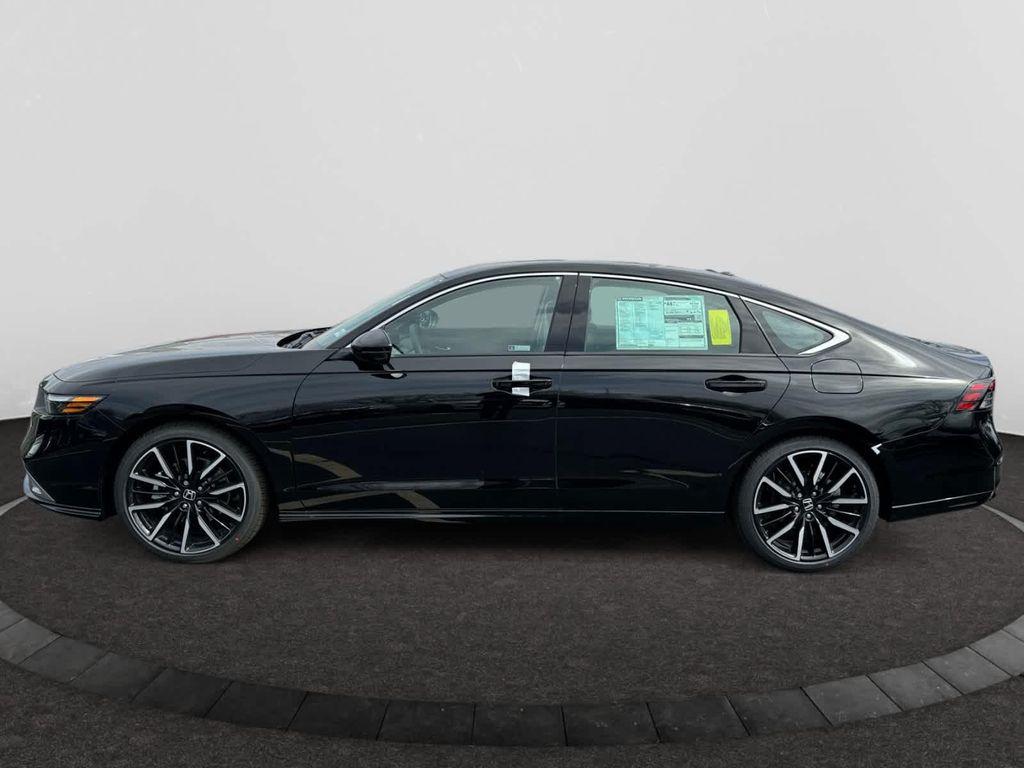 new 2025 Honda Accord Hybrid car, priced at $40,495