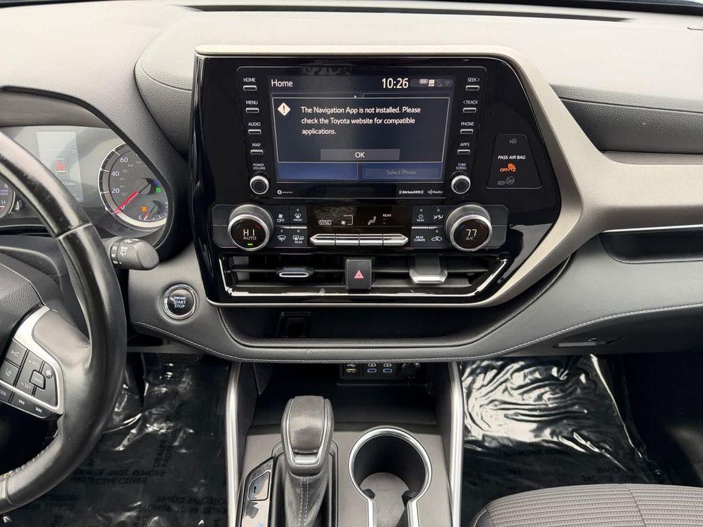 used 2022 Toyota Highlander car, priced at $26,488