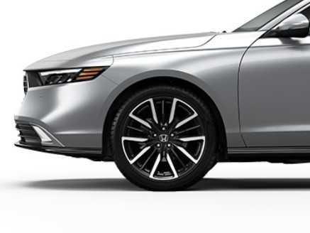 new 2025 Honda Accord Hybrid car, priced at $40,395