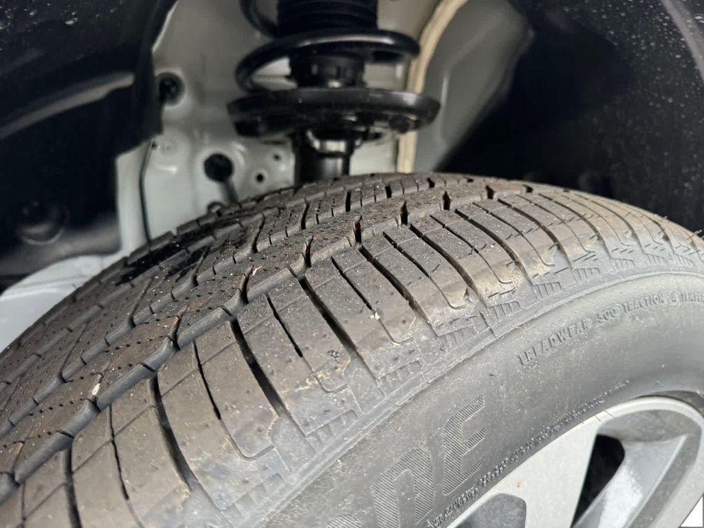 new 2025 Honda Pilot car, priced at $51,550