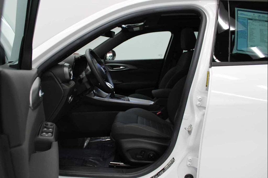 used 2024 Alfa Romeo Tonale car, priced at $29,467