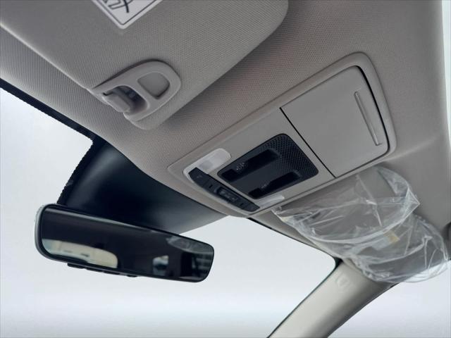 new 2025 Honda Pilot car, priced at $51,050