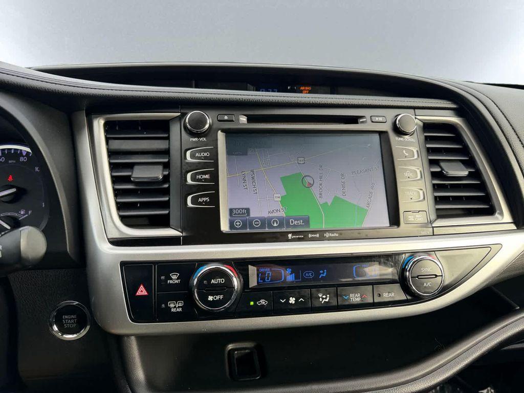 used 2018 Toyota Highlander car, priced at $22,467