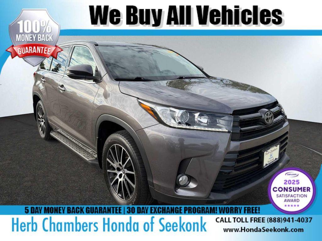 used 2018 Toyota Highlander car, priced at $22,467
