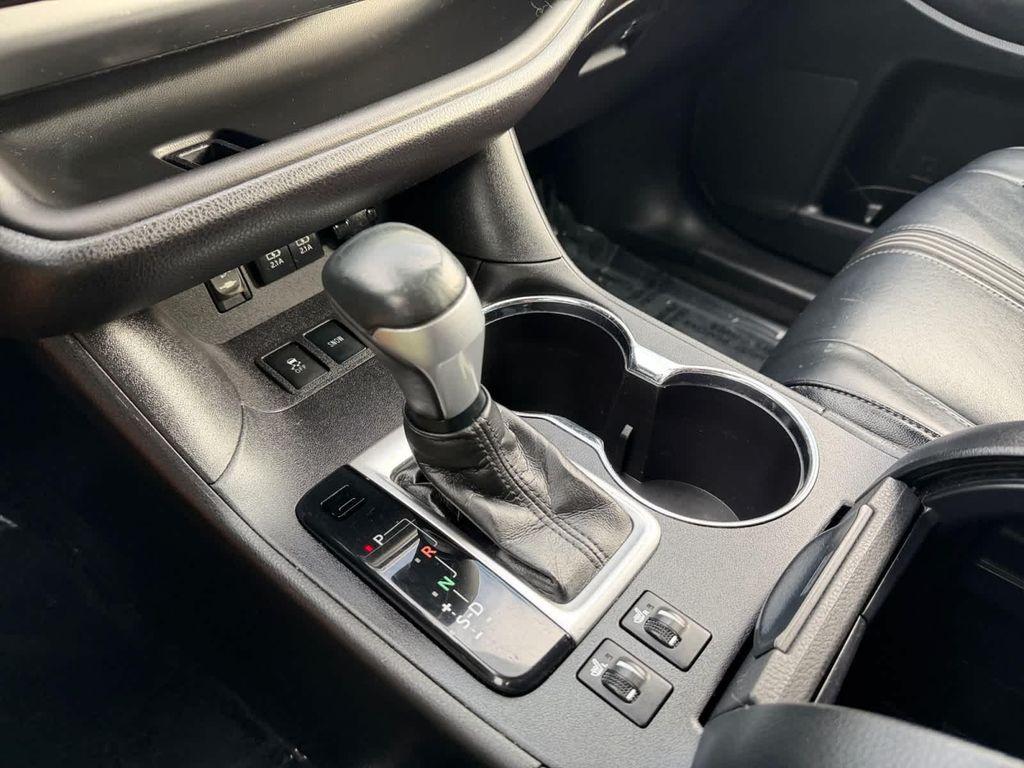 used 2018 Toyota Highlander car, priced at $22,467