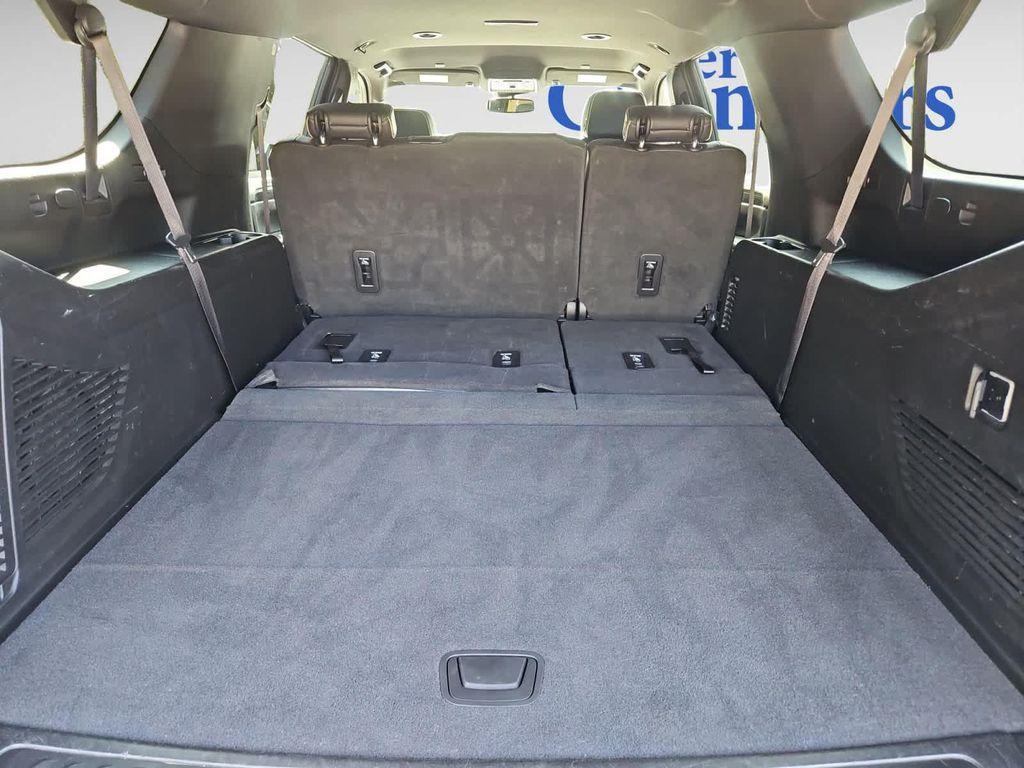used 2023 GMC Yukon XL car, priced at $51,287