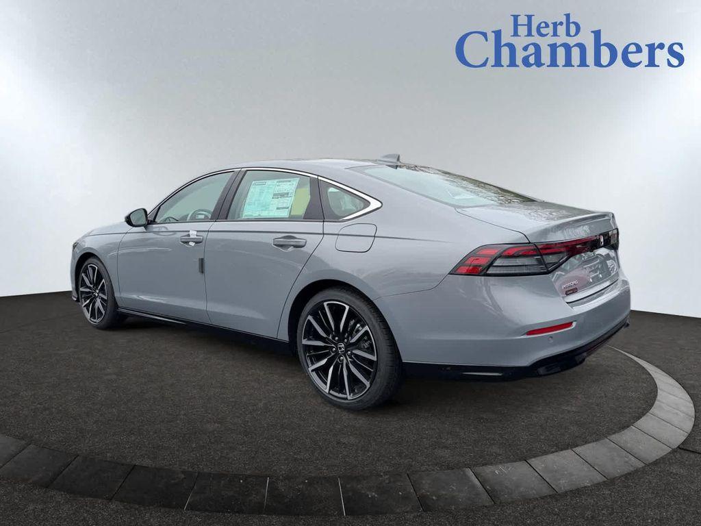 new 2025 Honda Accord Hybrid car, priced at $40,950