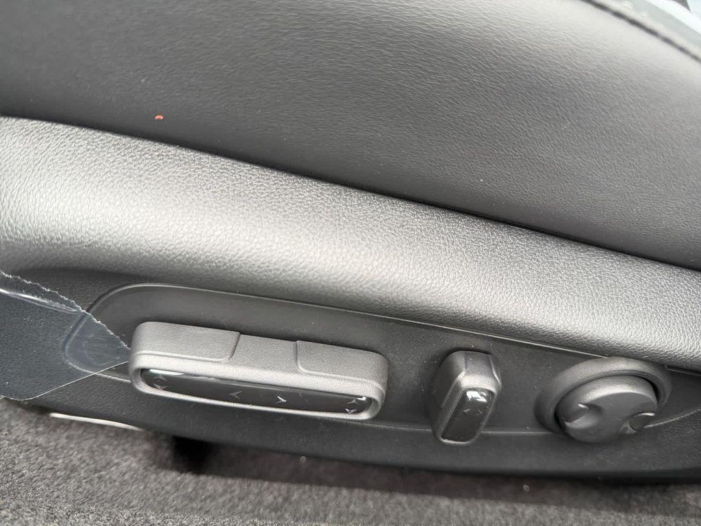 new 2025 Honda Accord Hybrid car, priced at $40,950