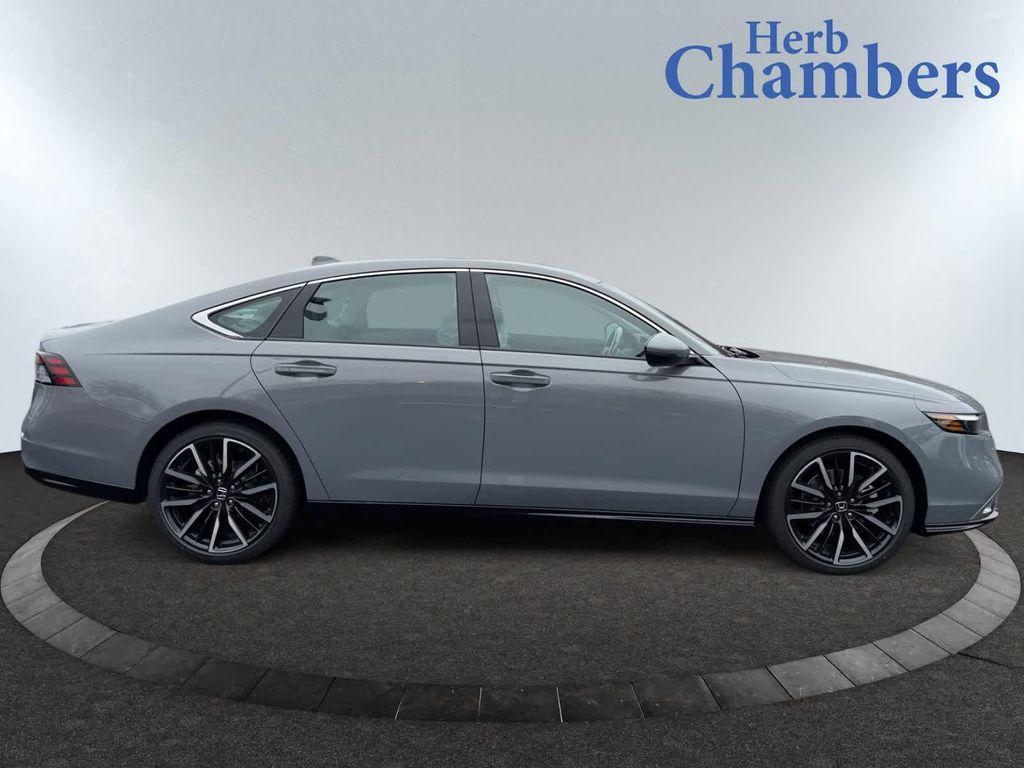 new 2025 Honda Accord Hybrid car, priced at $40,950