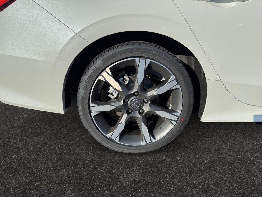 new 2025 Honda Civic Hybrid car, priced at $33,555