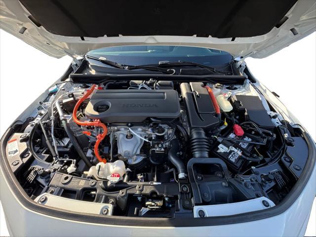 new 2025 Honda Civic Hybrid car, priced at $33,555
