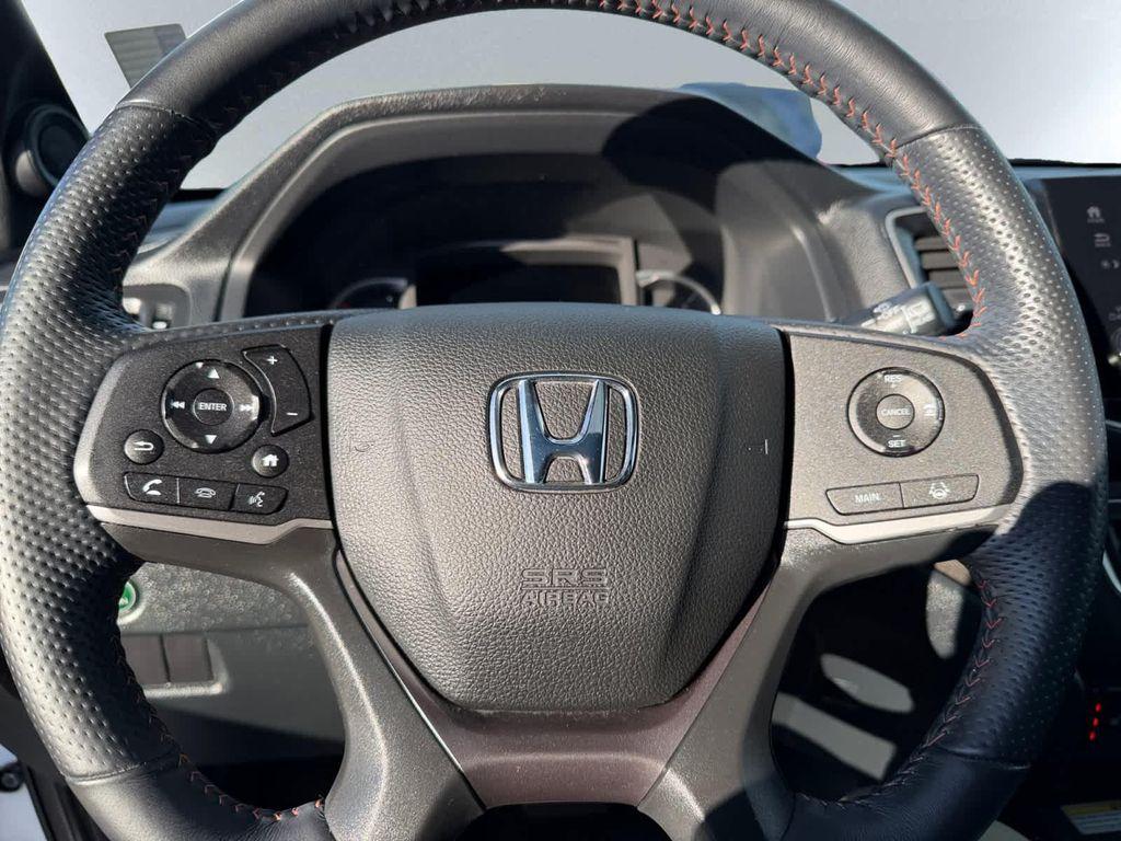used 2022 Honda Pilot car, priced at $34,467
