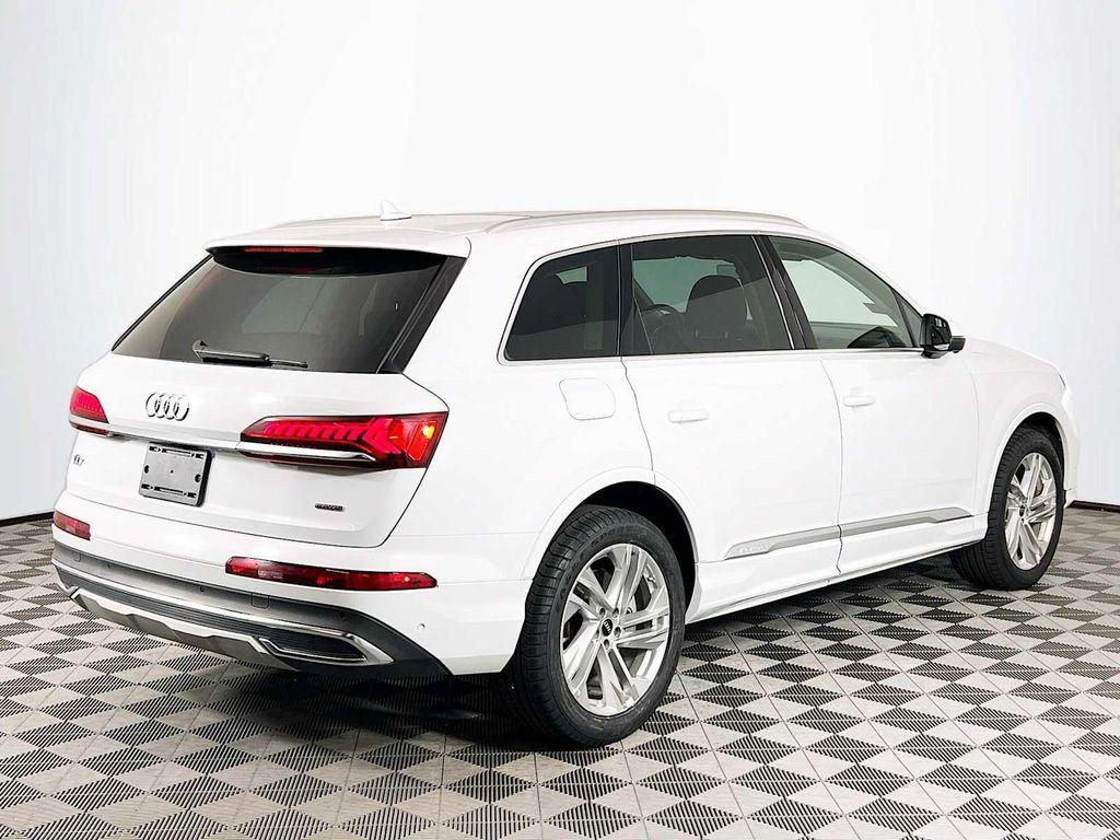 used 2023 Audi Q7 car, priced at $41,799