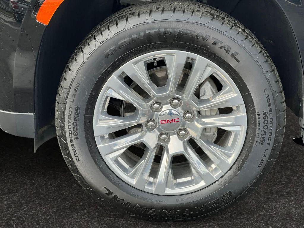 used 2024 GMC Yukon XL car, priced at $72,699