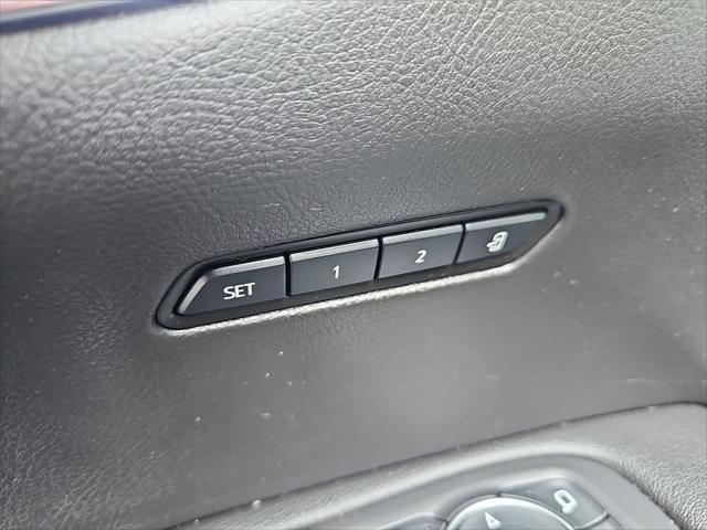 used 2022 Cadillac XT6 car, priced at $33,488