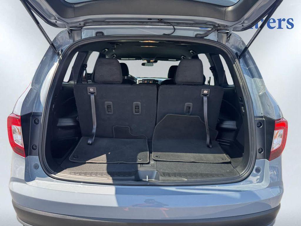 used 2022 Honda Pilot car, priced at $31,488
