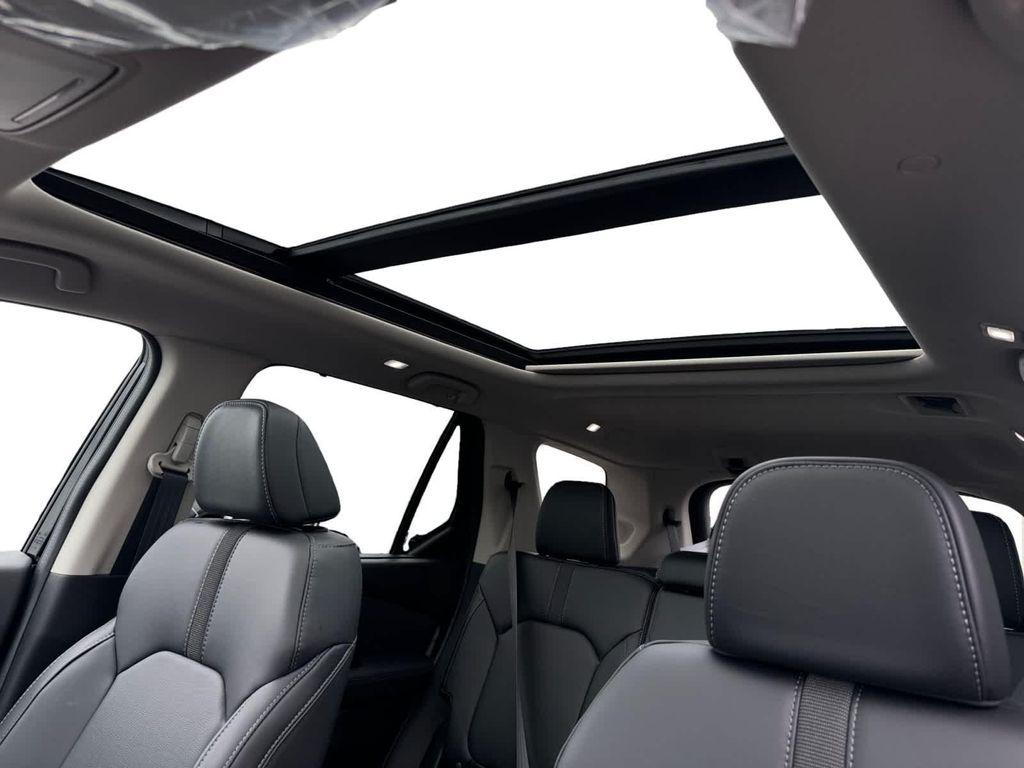 new 2025 Honda Pilot car, priced at $51,095