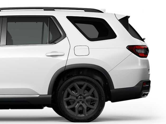 new 2025 Honda Pilot car, priced at $53,450