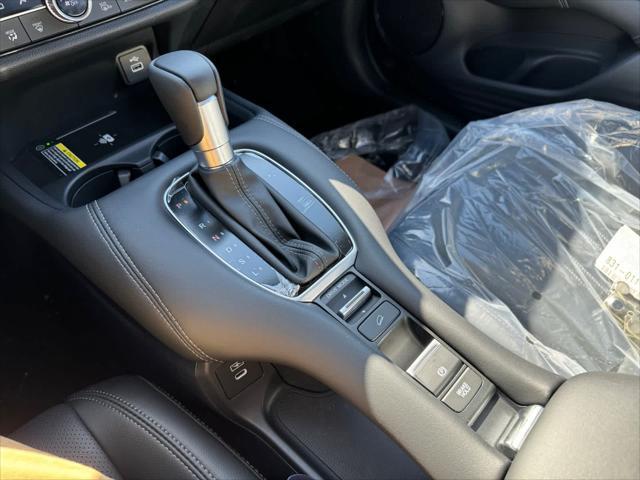 new 2025 Honda HR-V car, priced at $32,395