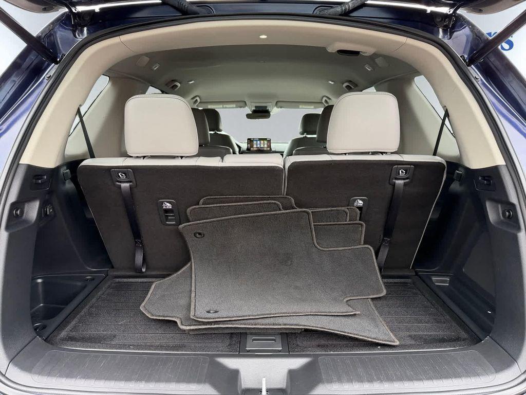 used 2023 Honda Pilot car, priced at $37,987