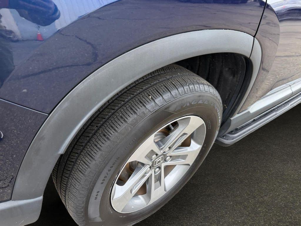 used 2023 Honda Pilot car, priced at $37,987