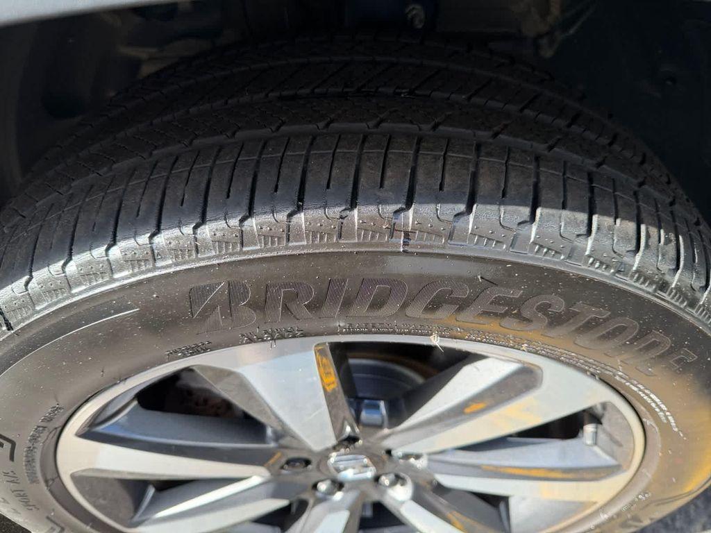 used 2023 Honda Pilot car, priced at $39,987