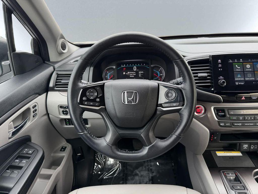 used 2022 Honda Pilot car, priced at $31,987