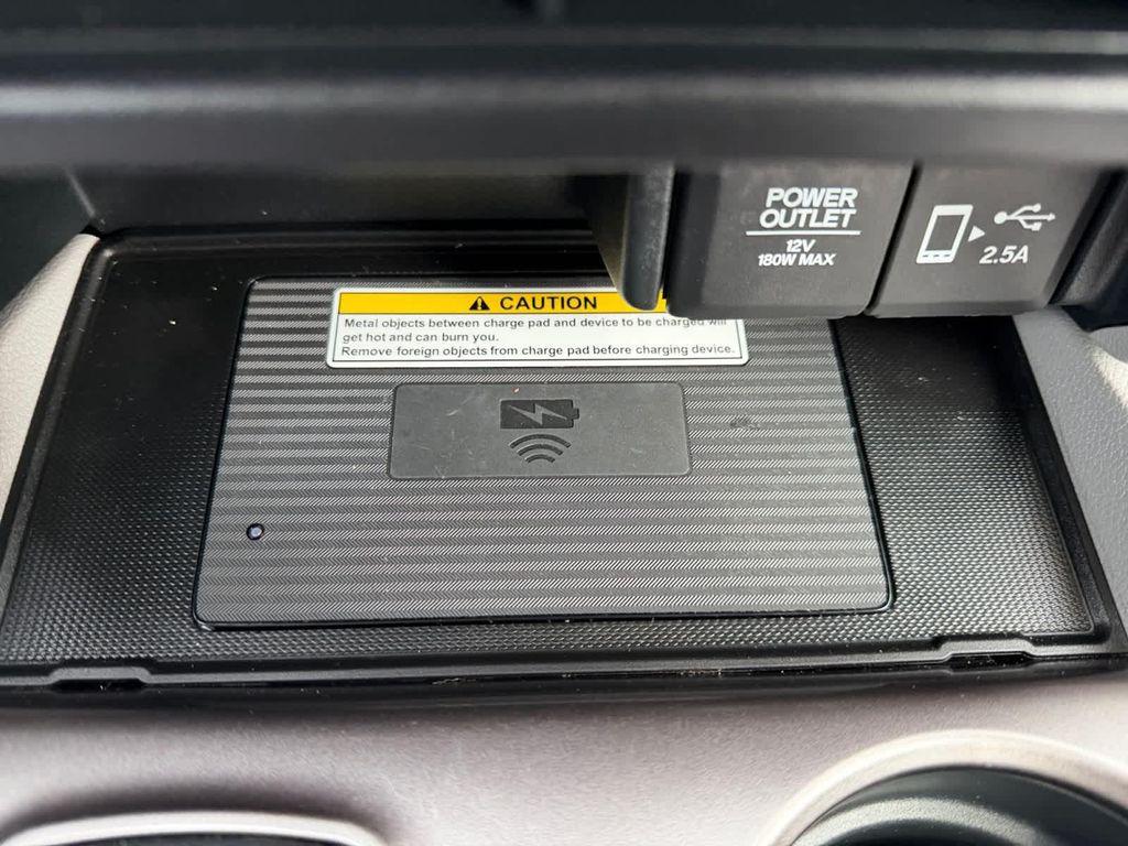 used 2022 Honda Pilot car, priced at $31,987